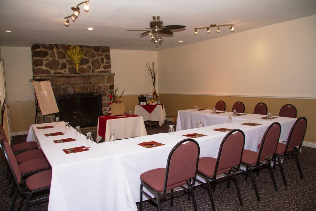 Relais St-Denis Hotel Saint-Sauveur Ngoại thất bức ảnh